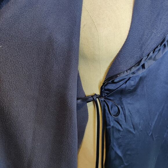 Vintage VS Blue Fleece Lined Satin Robe, XS/S - Picture 3 of 11